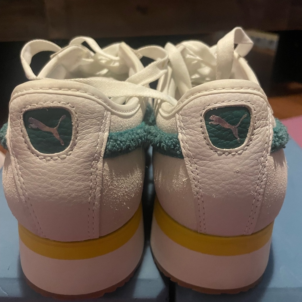 Women’s PUMA NEW WITHOUT TAGS RETRO STYLE SIZE 8 - Picture 4 of 7